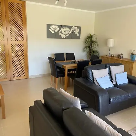 Casa Dos Panache - Fabulous Modern - Great Location Апартаменты *